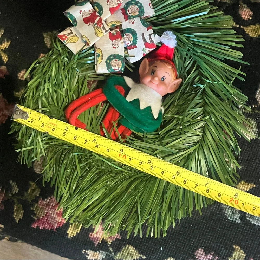 Vintage Handmade Christmas Knee-Hugger Elf Small Wreath